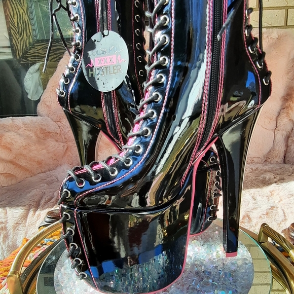 Platform Stiletto Boots - Picture 12 of 13